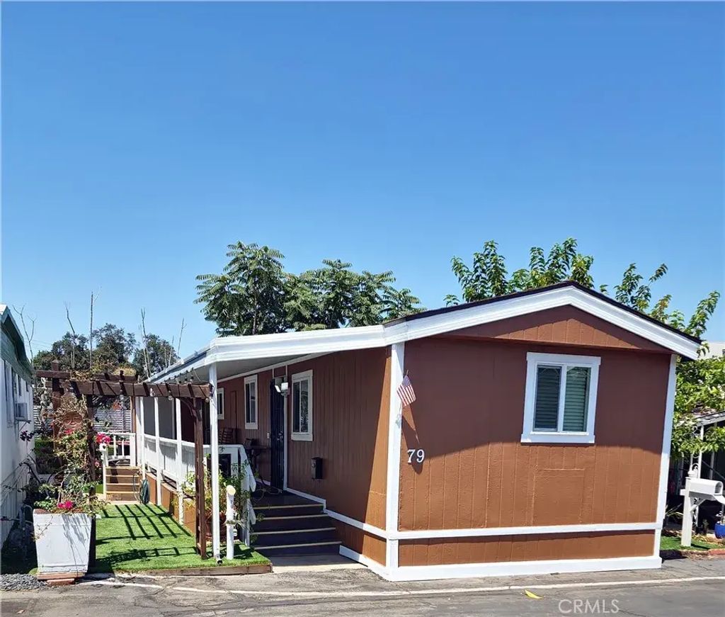 8100 Foothill Blvd 79, Sunland