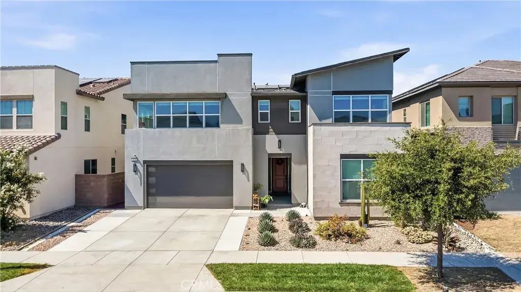 2653 E Scarlett Lane, Ontario