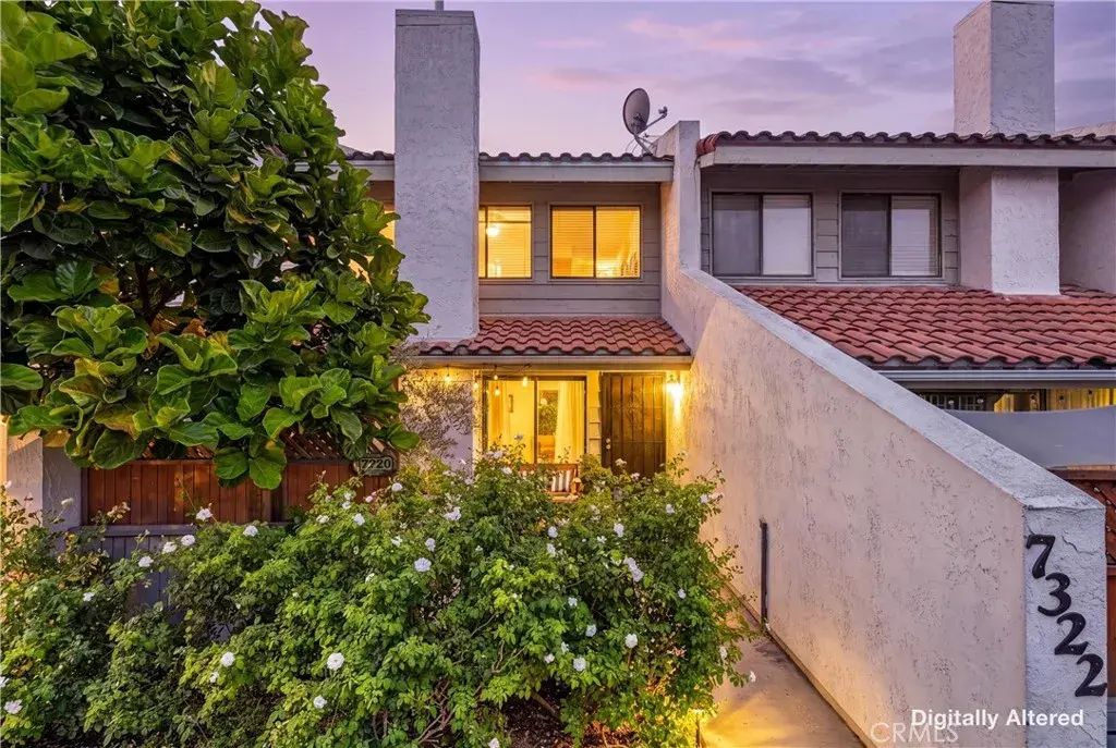 7322 Bright Avenue C, Whittier