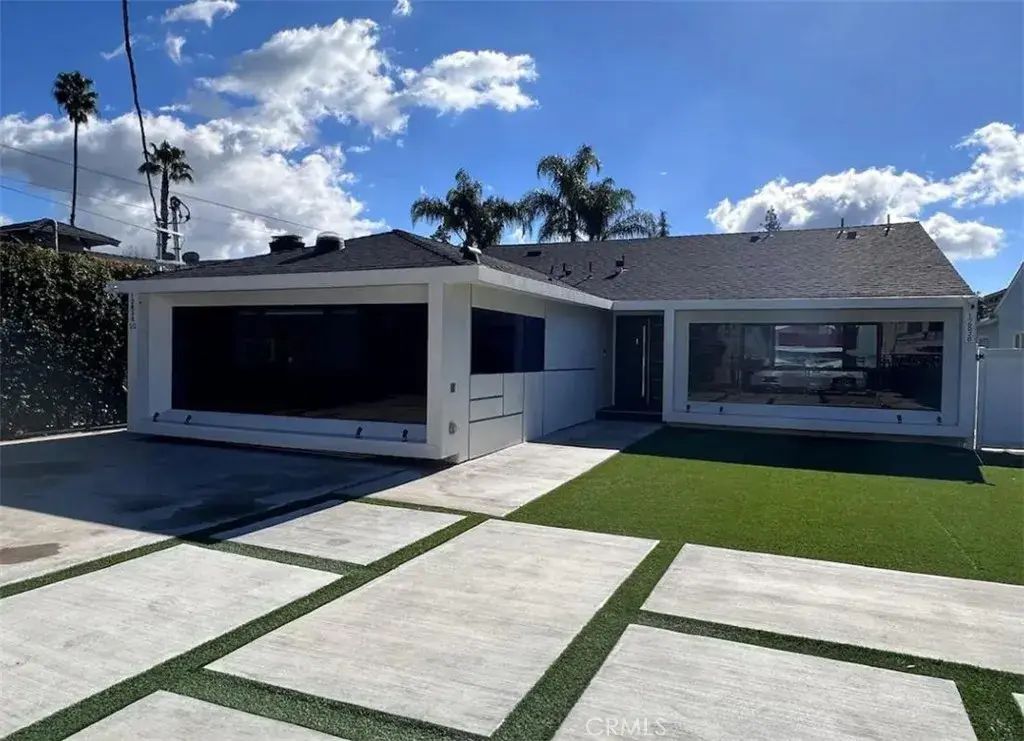 12838 Kling Street, Studio City