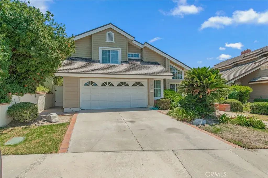 20 Redonda, Irvine