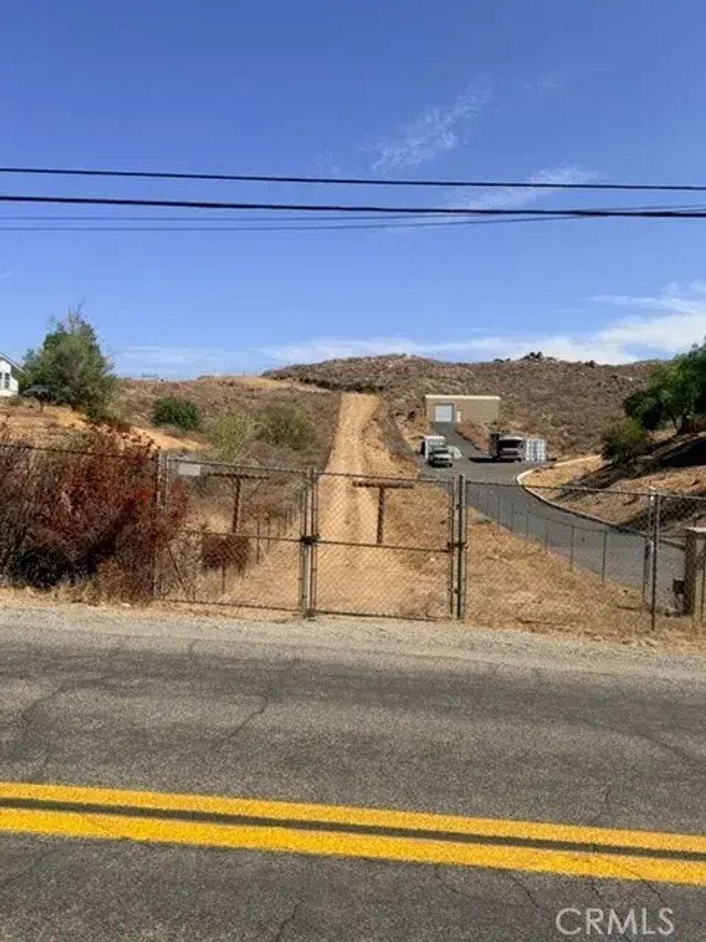 Mountain, Perris