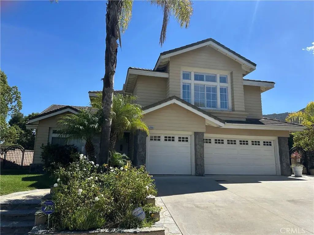 1700 Bronzewood Court, Newbury Park