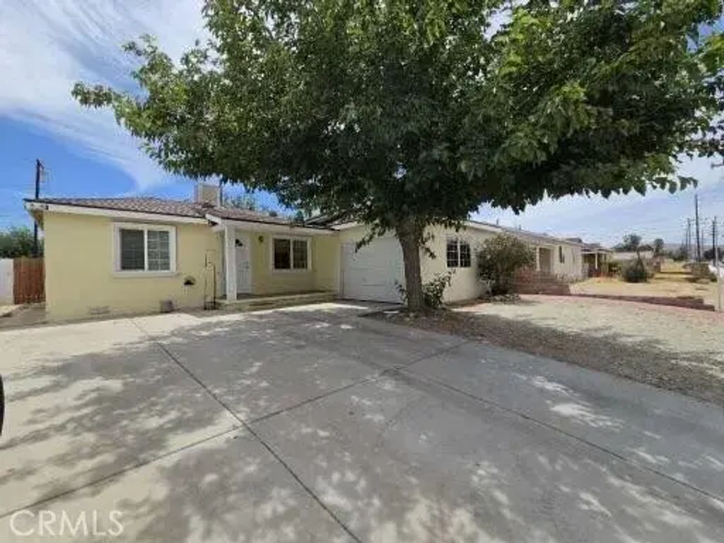 1510 E Avenue R, Palmdale