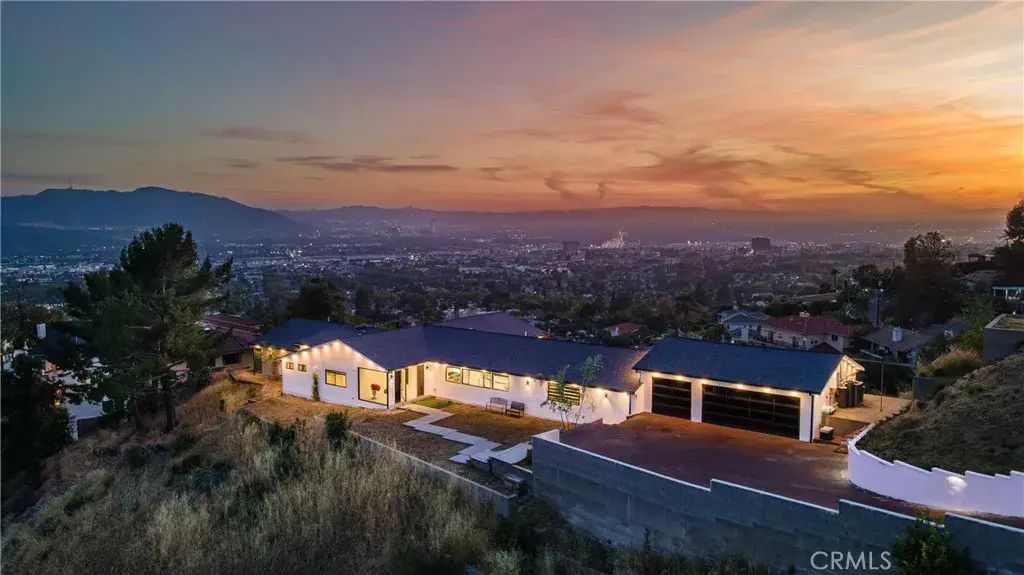 1001 Via Alta, Burbank