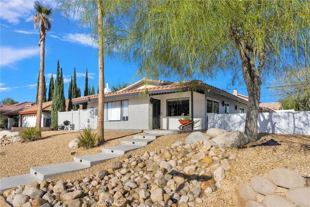 13260 Palos Grande, Victorville