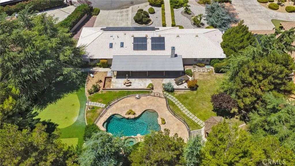 13331 Waco Drive, Apple Valley