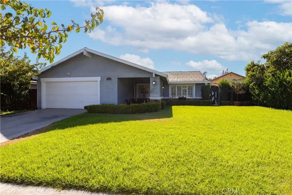 222 N Arrowhead Avenue, Rialto