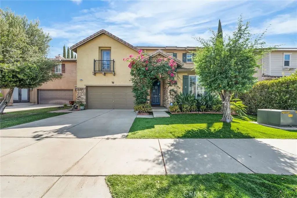 25465 Hyacinth Street, Corona