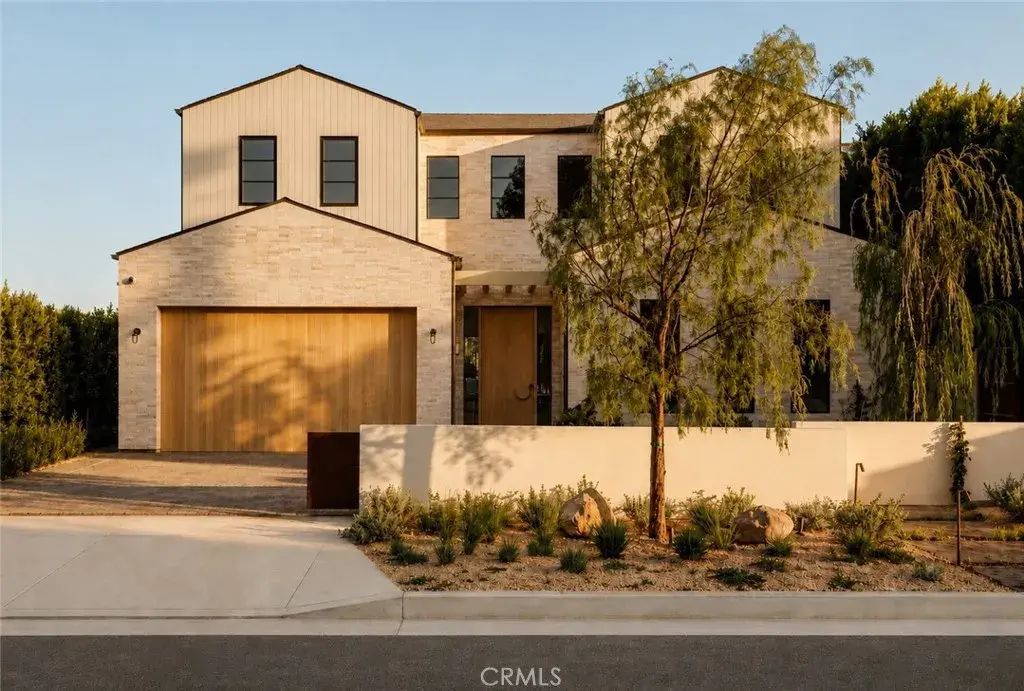 4521 Mary Ellen Avenue, Sherman Oaks