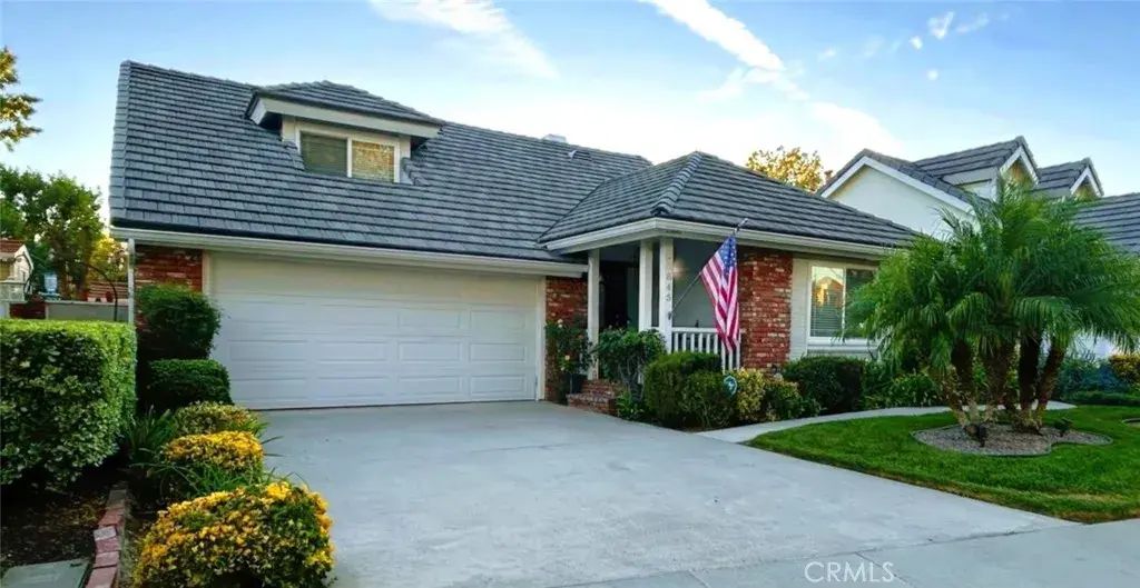 25845 Espinoza Drive, Valencia