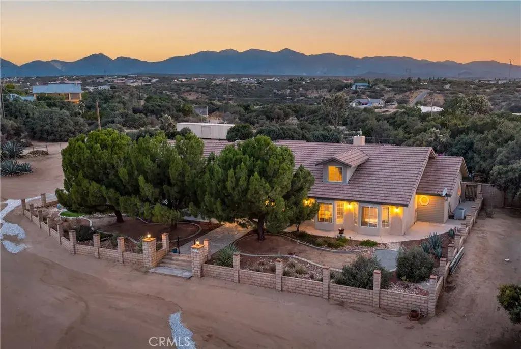 7732 Daisy, Oak Hills