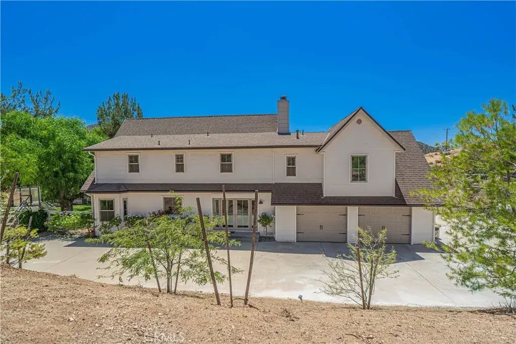 9210 Yucca Hills, Agua Dulce