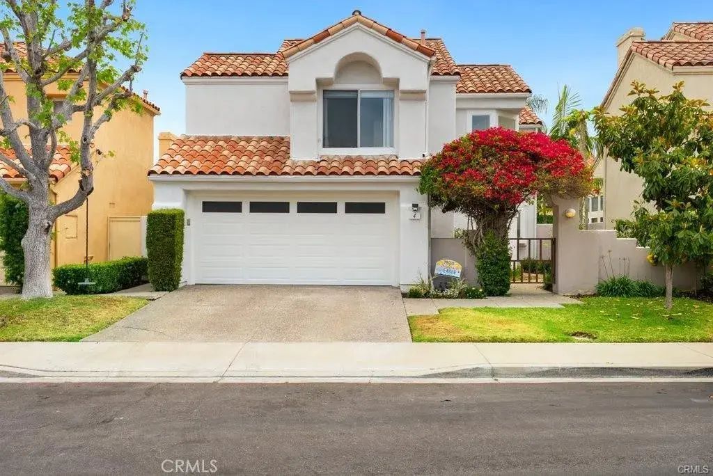4 Las Cruces, Irvine