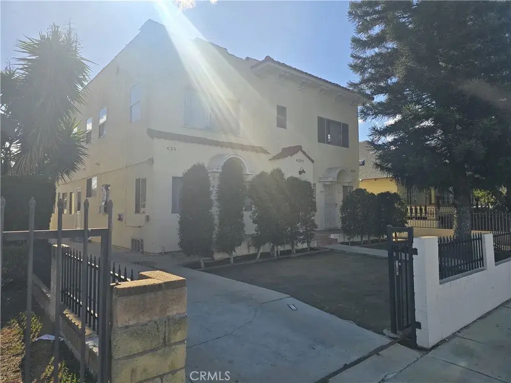 620 W 41st, Los Angeles