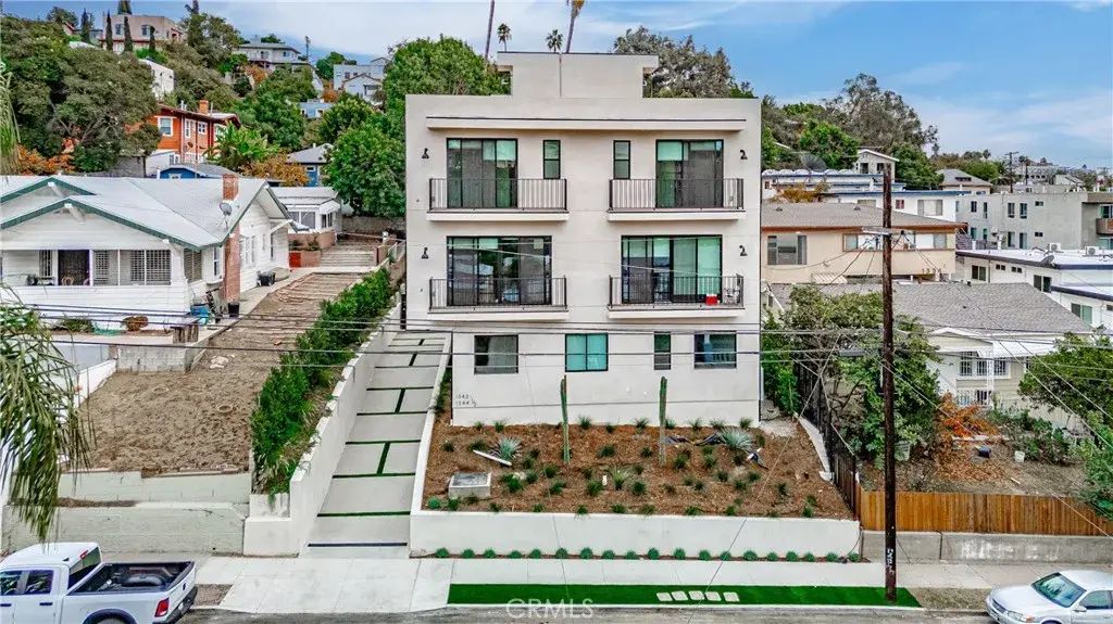 1342 Portia St, Echo Park