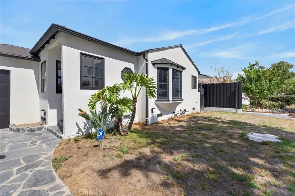 1519 N Rose, Burbank