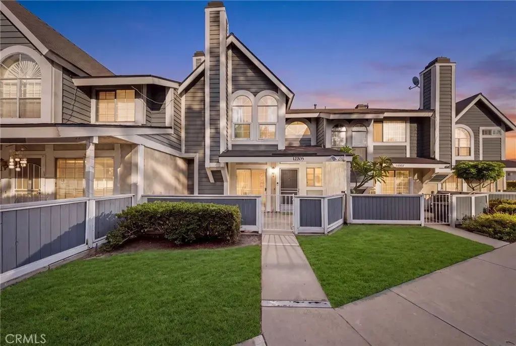 12205 Foster Road, Norwalk