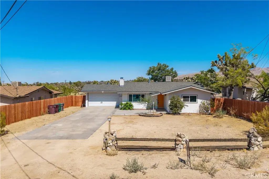 7563 Valley Vista Avenue, Yucca Valley