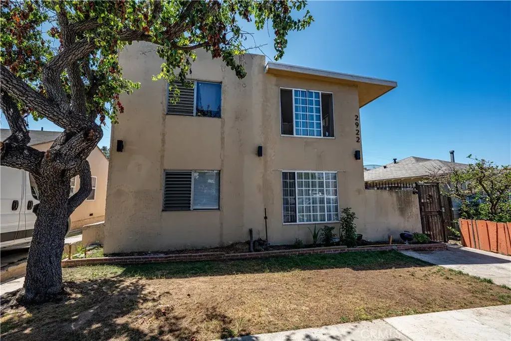 2922 E 15th Street, Long Beach