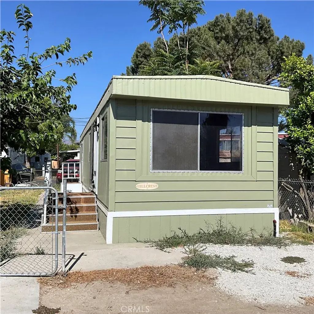 26063 Baseline 39, San Bernardino