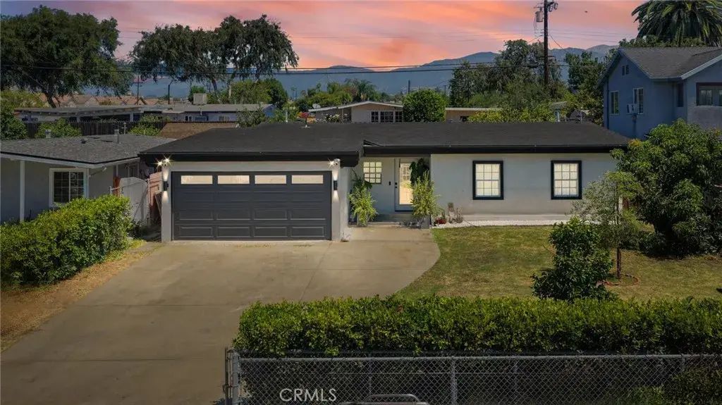 923 Hallwood Avenue, Pomona