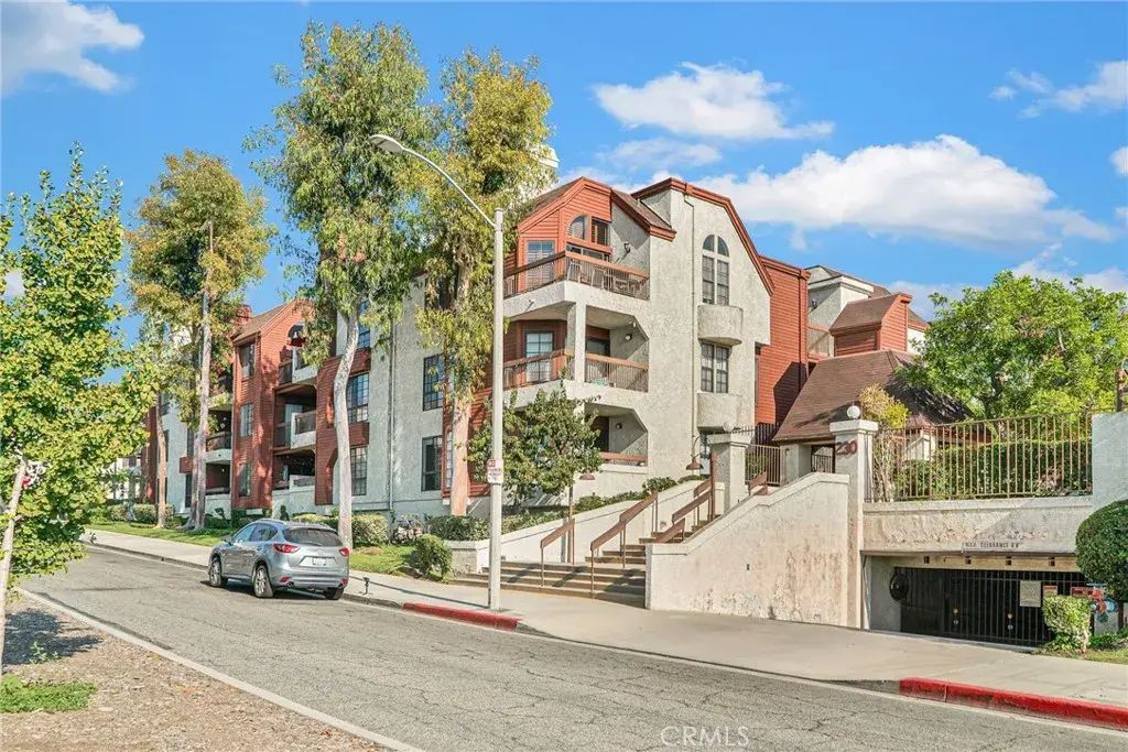 230 Bethany Road 211, Burbank