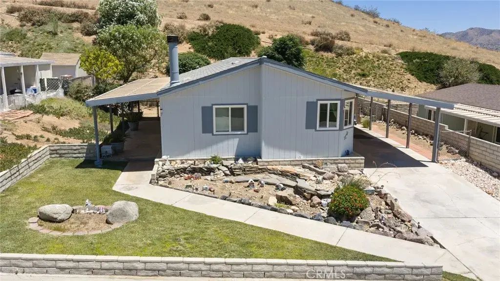 33105 Santiago Road 7, Acton