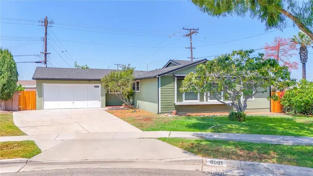 8001 San Lazaro Circle, Buena Park