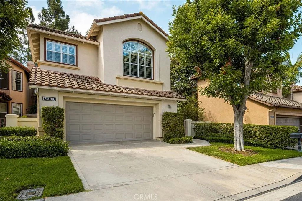 12088 Morrow, Tustin