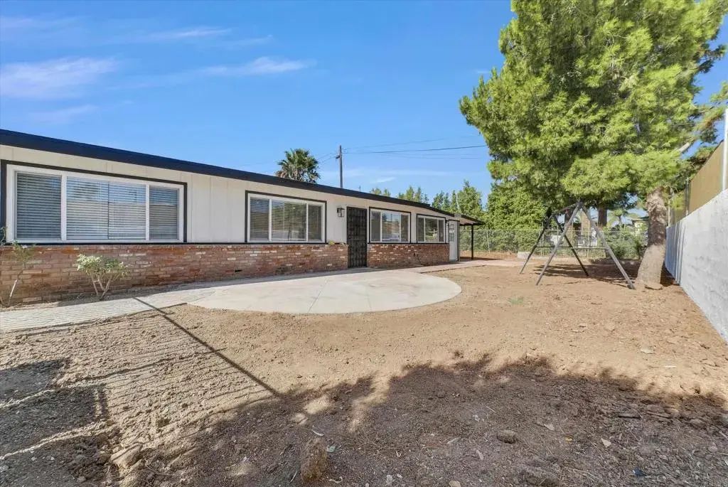 4860 Crestview Drive, Norco