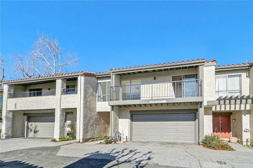 19535 Rinaldi Street 44, Porter Ranch