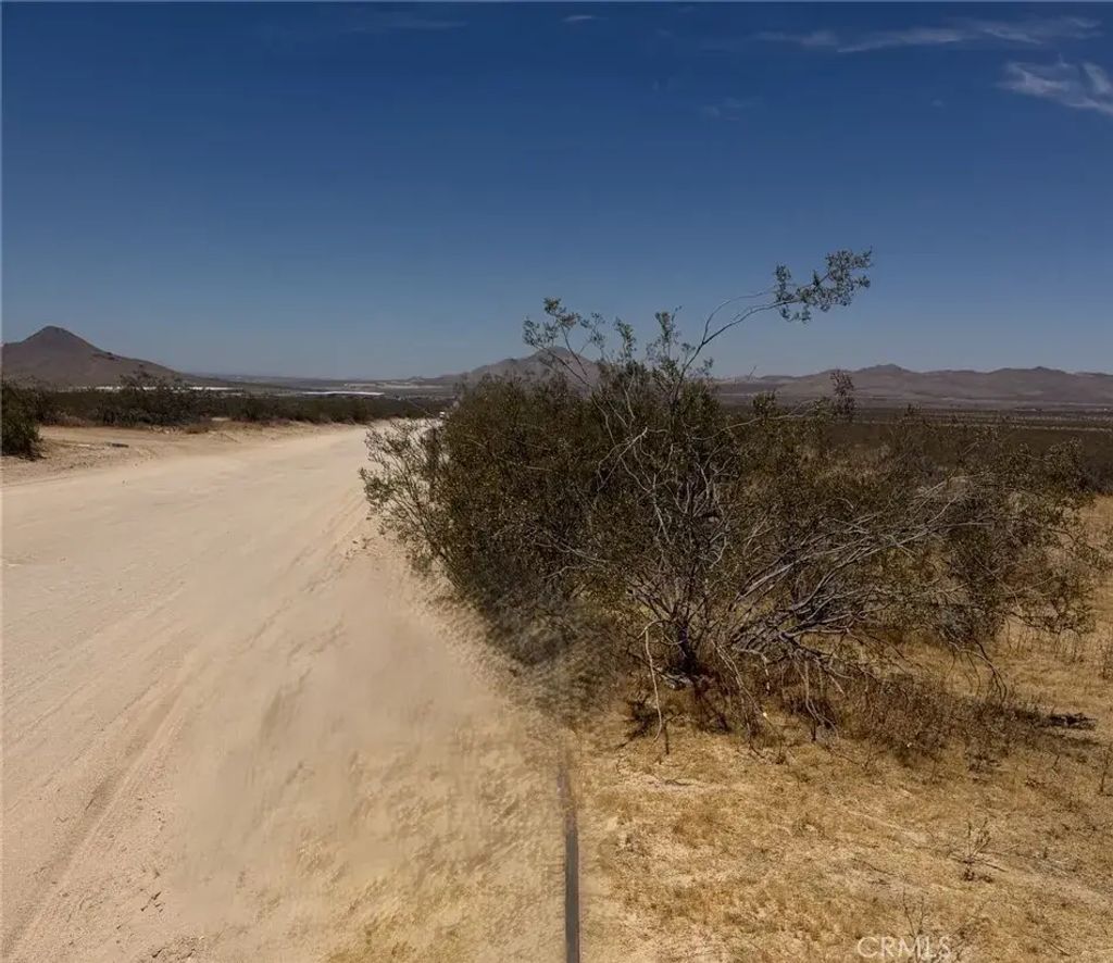 Johnson, Apple Valley