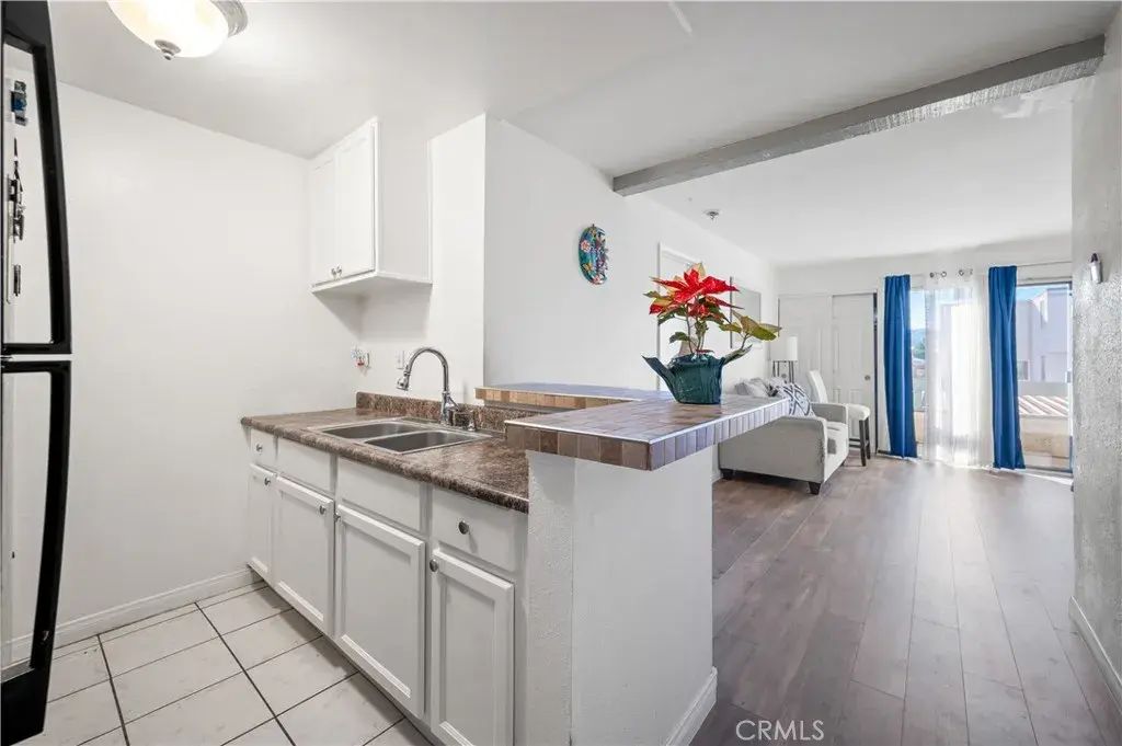 21800 Schoenborn Street 215, Canoga Park