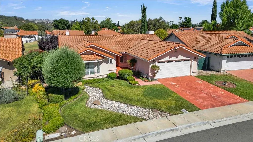905 Inverness, Paso Robles