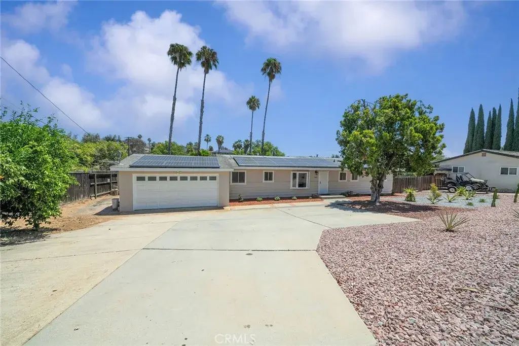 1651 Donalor, Escondido