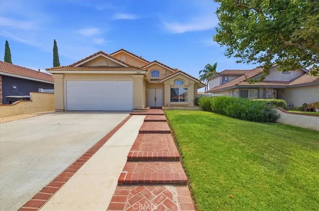 19949 Silvercrest, Riverside