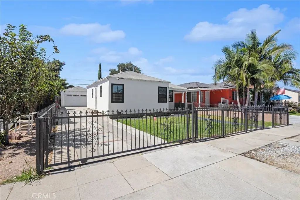 4020 Josephine, Lynwood