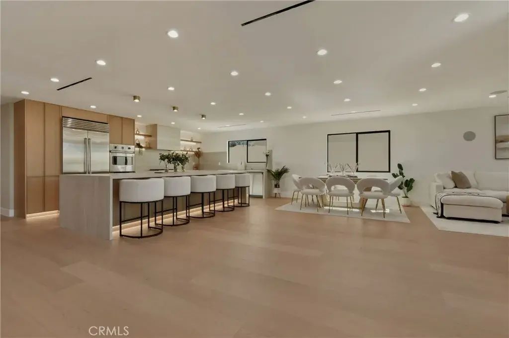 23409 Friar, Woodland Hills