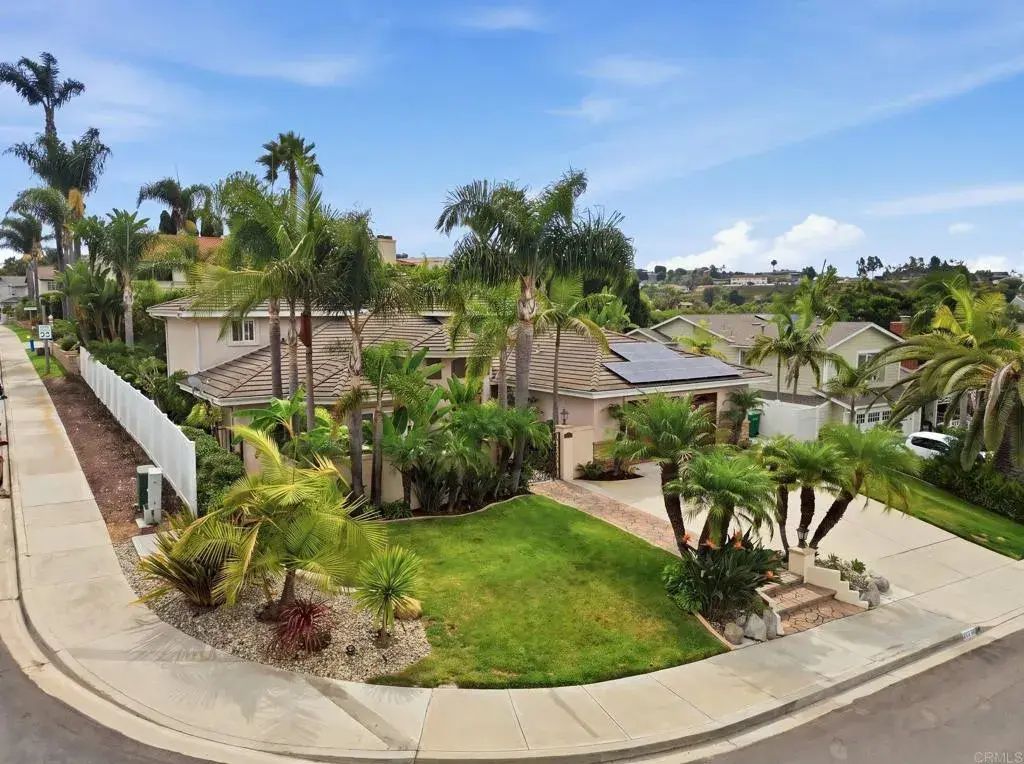 6532 Corintia St, Carlsbad