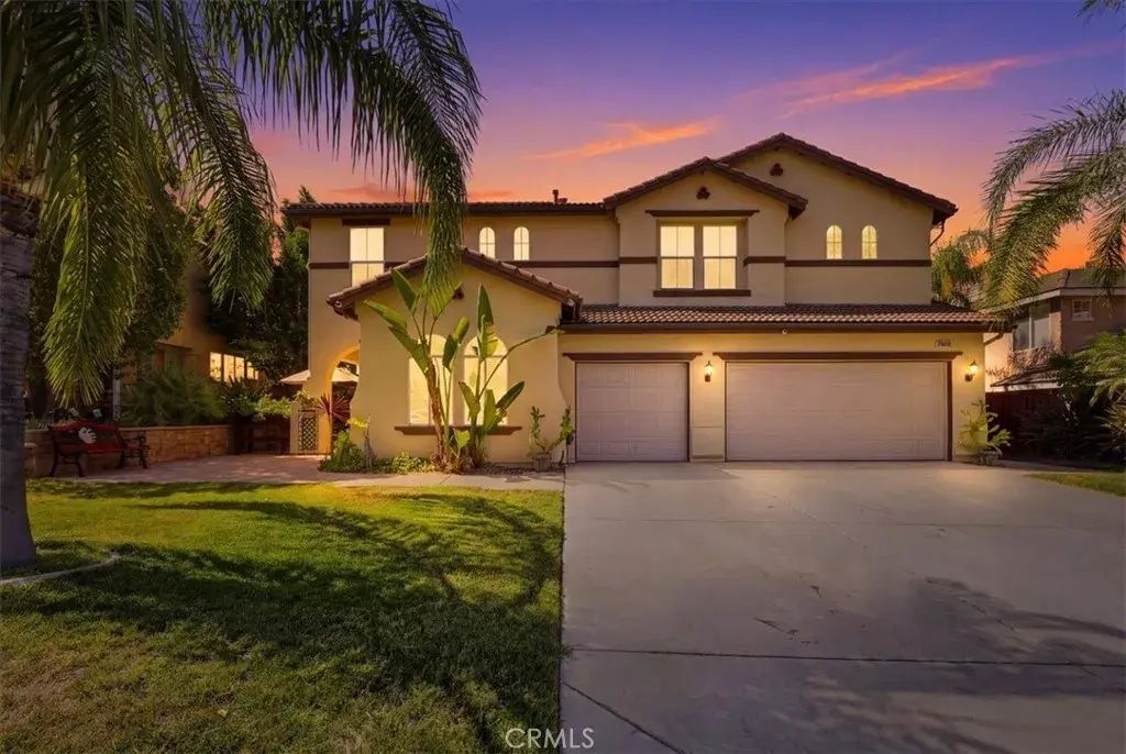 24033 Safiro Court, Wildomar