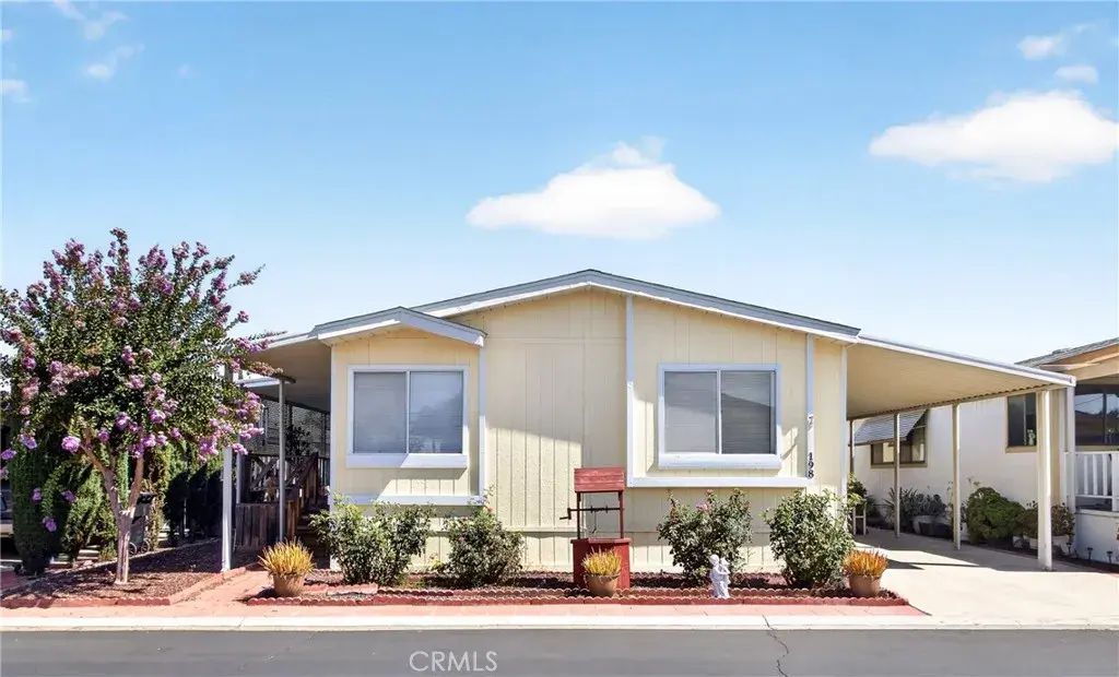 1300 W Menlo 198, Hemet