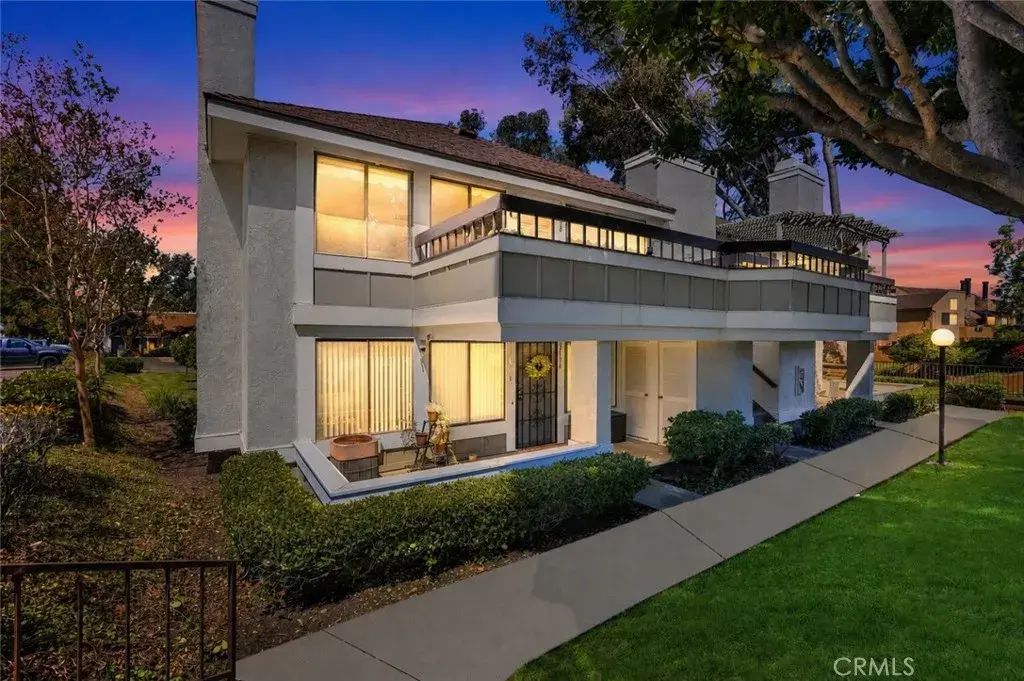 22198 Cedar Pointe 1f, Lake Forest