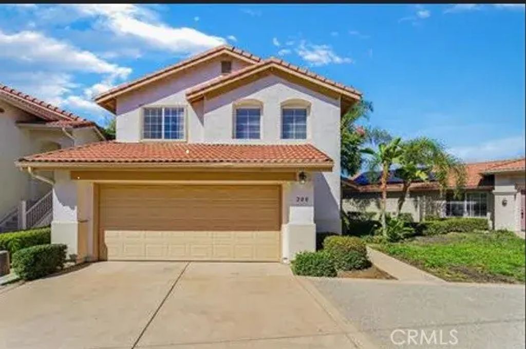 200 River Rock Court, Santee