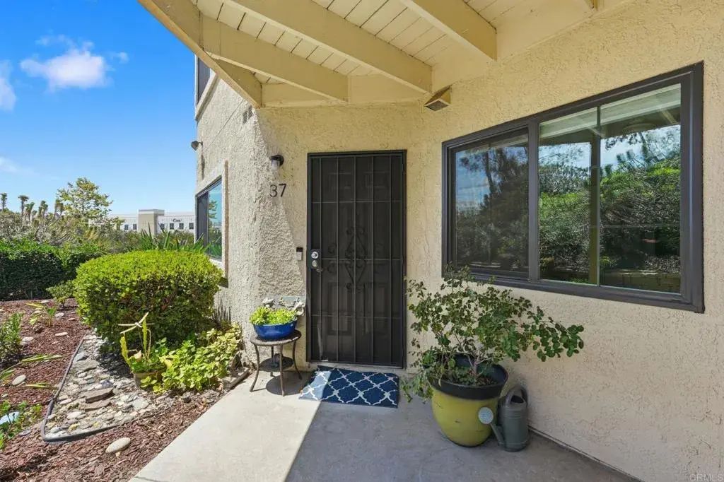 3475 Paseo De Brisas 37, Oceanside