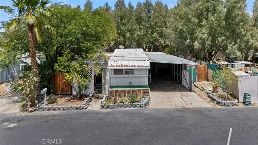 18131 Langlois N1, Desert Hot Springs