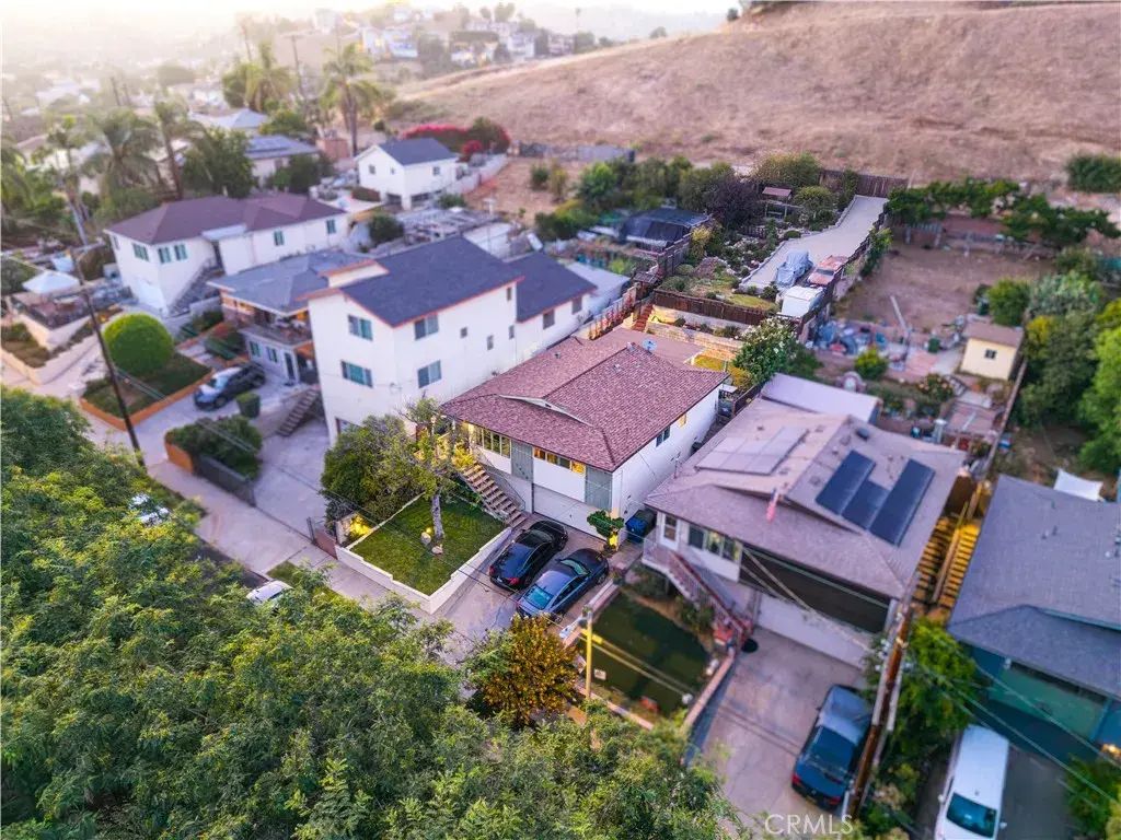 2456 Endicott, Los Angeles