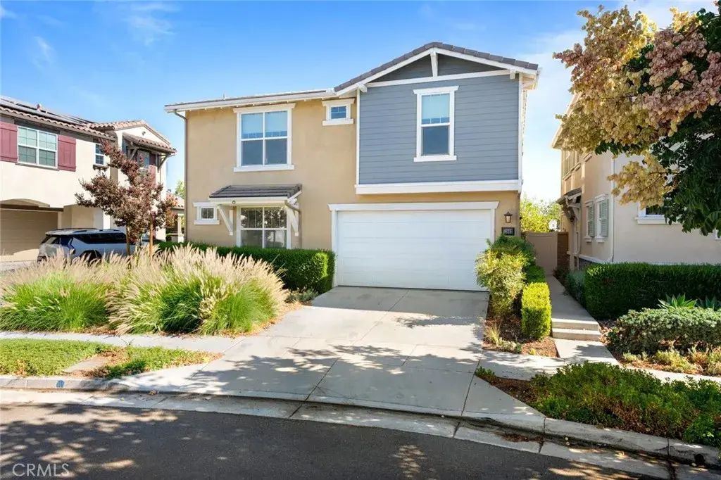 13803 La Pradera, Eastvale