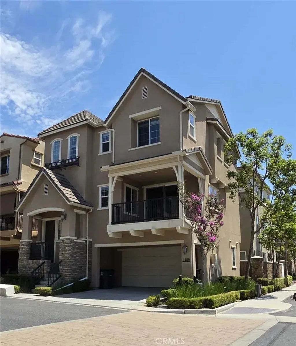 1150 Livingston Lane, Fullerton