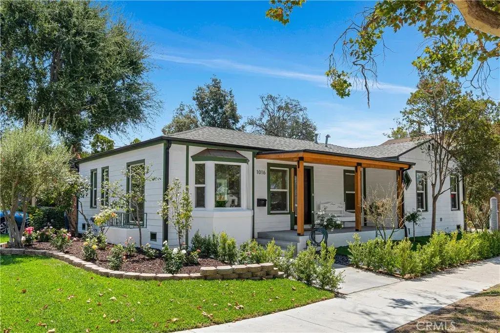 1016 Highland Ave., Glendale